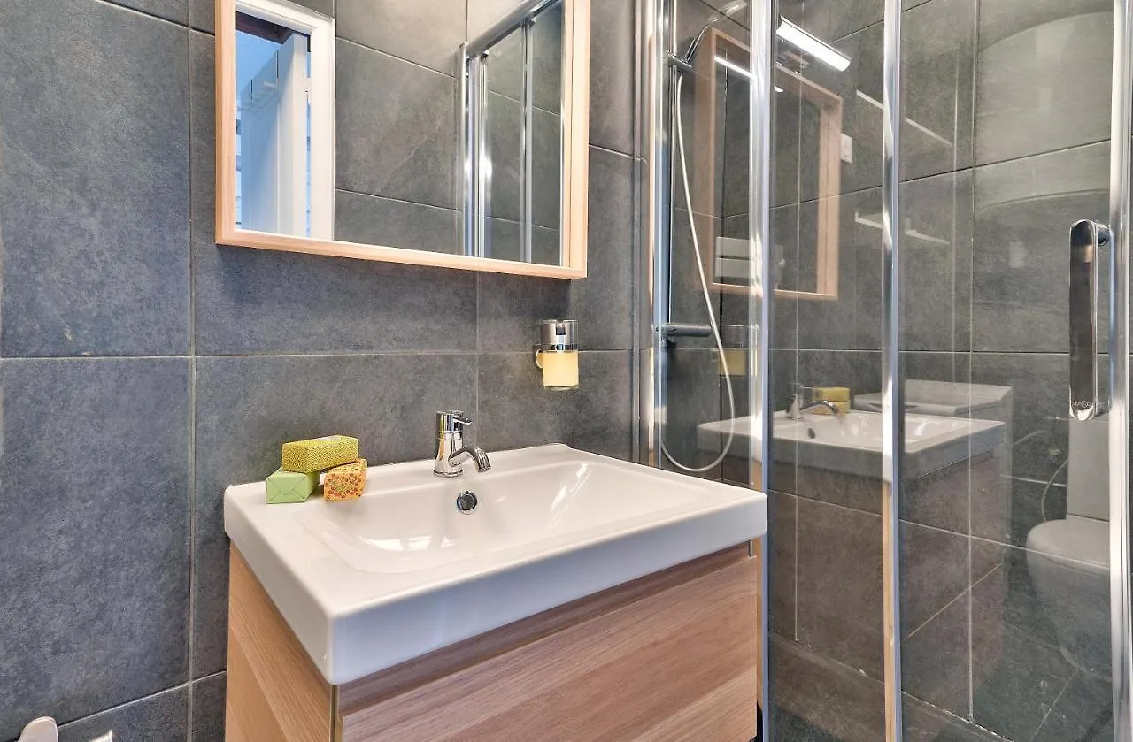 Lejlighed Pretty Mezzanine Studio In The Heart Of Paris